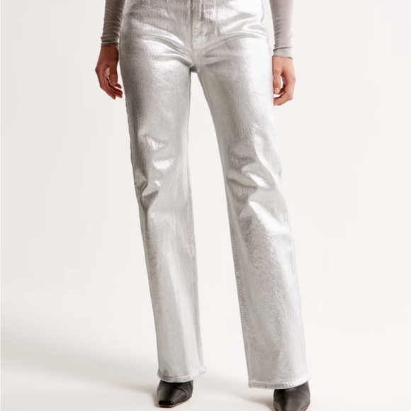 A&F Silver Jeans - Picture 2 of 8